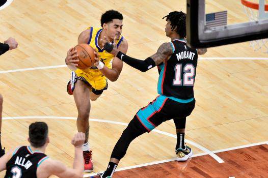 1621141032683067528.jpg BNG-L-Warriors-Grizzlies-Basketball_83619330.jpg